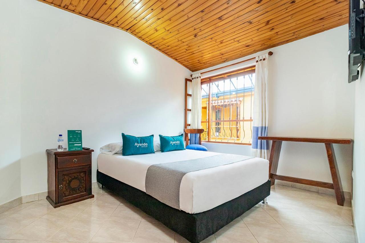 Hotel Casona Santa Rosa Chía Esterno foto