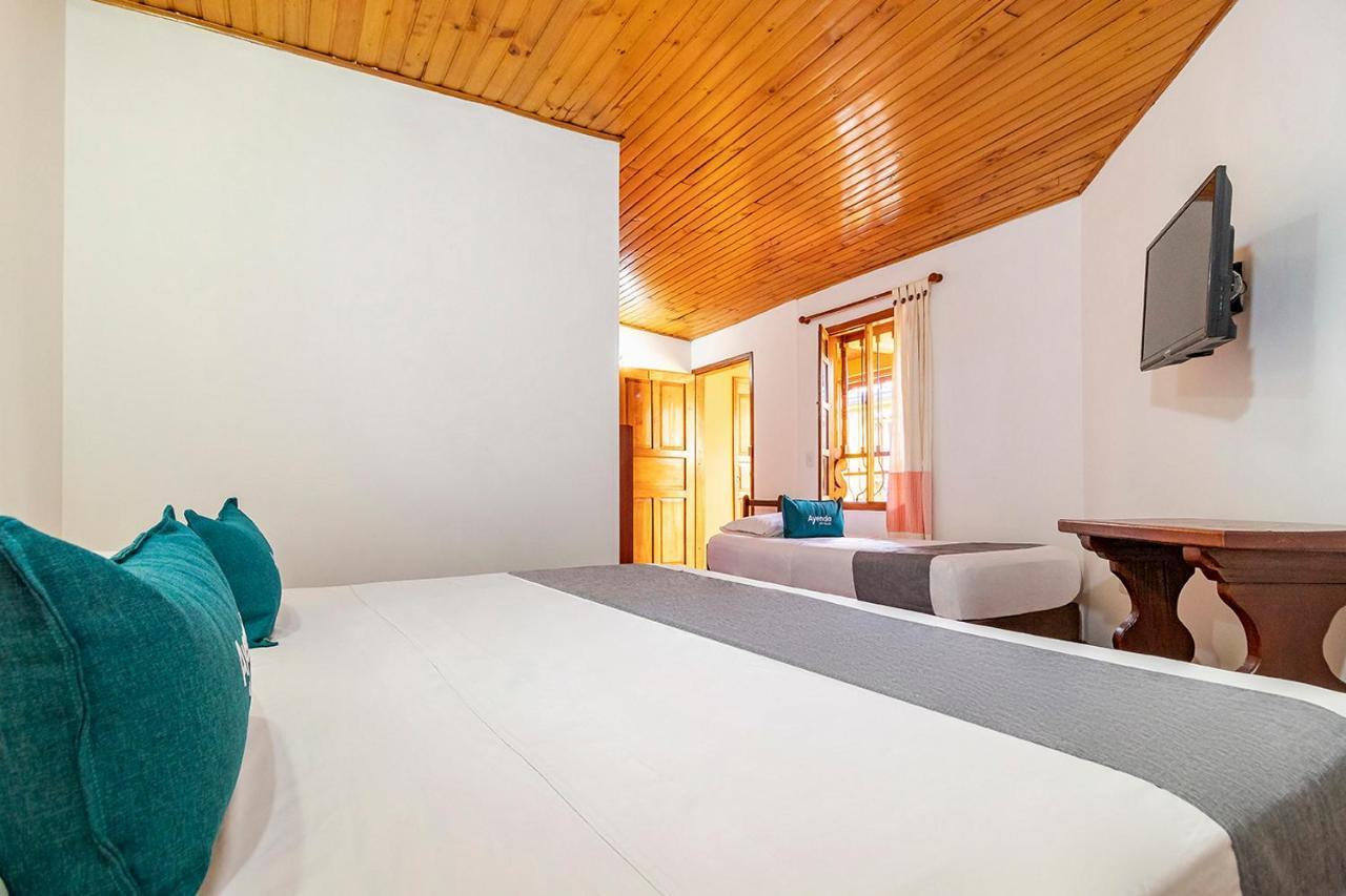 Hotel Casona Santa Rosa Chía Esterno foto